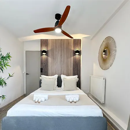 Spacious & Luxurious Flat In Montparnasse * Paříž